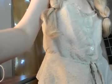 cam girl virgiin_lily image #807787