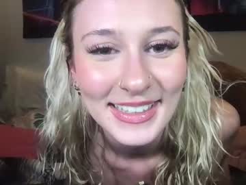 cam girl scarlettsantana_ image #3040174