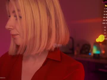 cam girl bronnica image #1021207