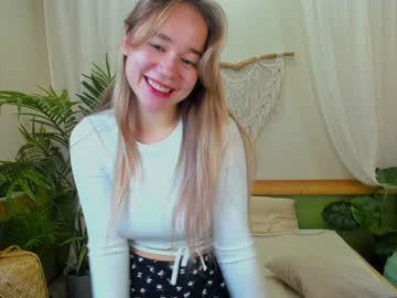 cam girl kristycoy image #3219634