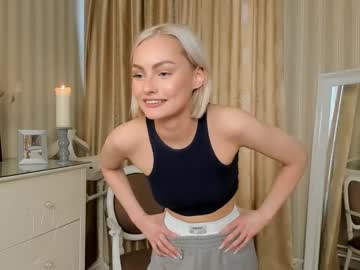 cam girl nicolekitman image #3966531