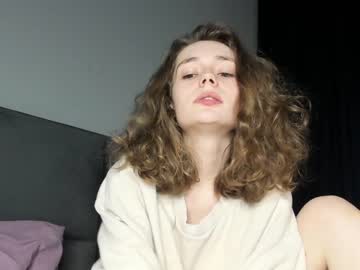 cam girl mxxnsxsul image #2349520