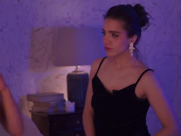 cam girl _2strangers image #1338000