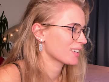 cam girl linellali image #2721275