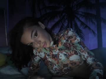 cam tranny bigdicktrannynicole image #2837649