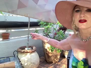 cam girl gl1tter_barbie image #1105606