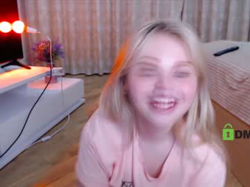 cam girl shy_blondiee image #3726512