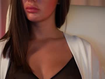 cam girl ember_robbins image #4021232