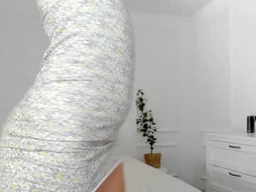 cam girl rennatha21 image #2491327