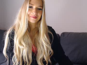 cam girl pervyblonde image #1233573