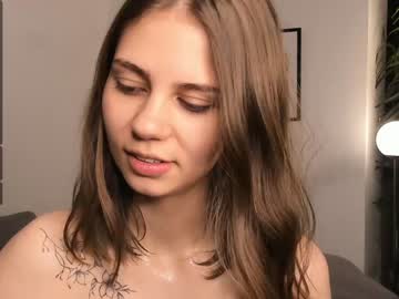 cam girl junebragga image #2145257