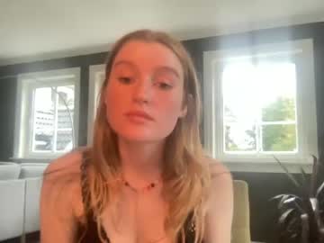 cam girl frecklytaylor image #2698744