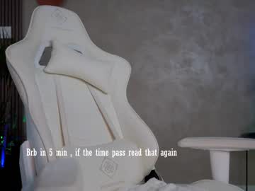 cam girl xoxo_emma image #2216078