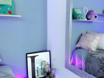 cam girl saschaholmen image #2756548