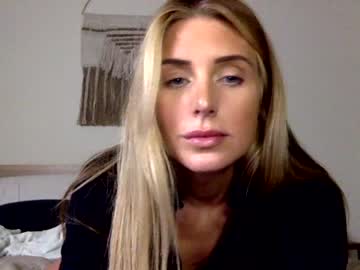 cam girl theselina_kyle image #1993296