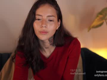 cam girl effyloweell image #3290688