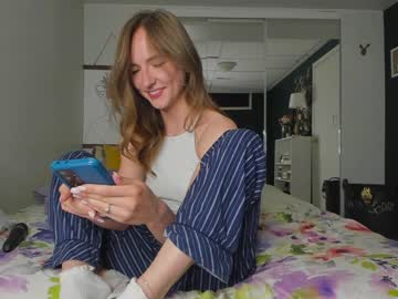 cam girl innocentprovenguilty image #1877876