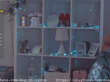 cam girl mia_milagros image #958750
