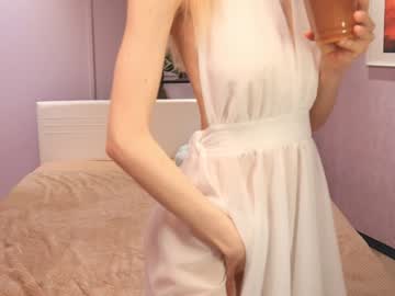 cam girl lolly_bella_ image #1685037