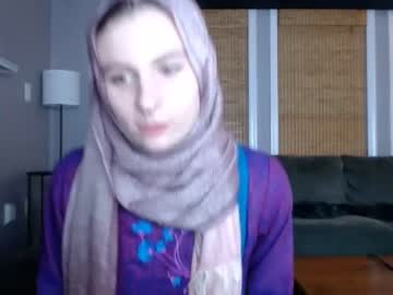 cam girl fiestyfatima1 image #2417446