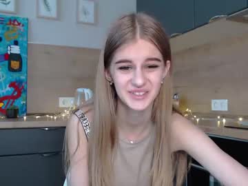 cam girl mila_cuteee image #507221