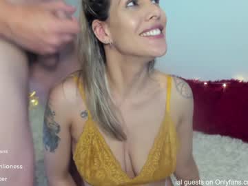 cam girl natyniklos2 image #1192457
