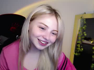 cam girl shy_blondiee image #3739882
