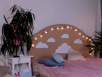 cam girl linellali image #2677973