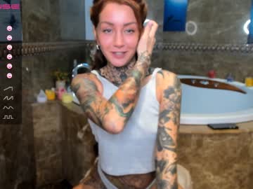 cam girl nickyneck image #673407