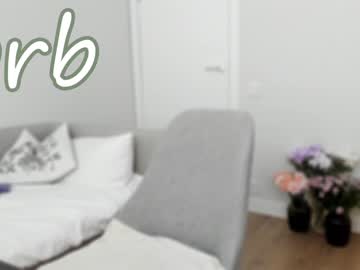 cam girl laura_sanguinar image #2693045