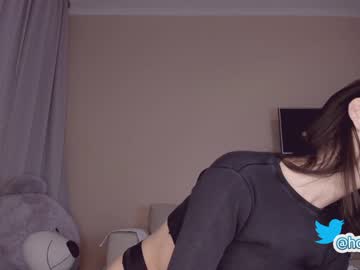 cam girl hollyextra image #311200