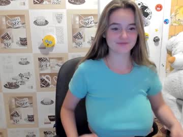 cam girl emmika_ image #2314843