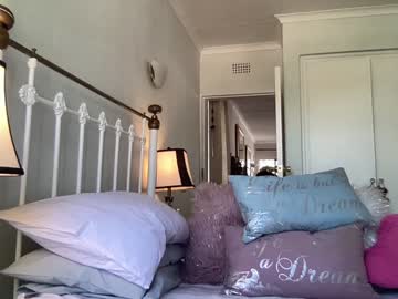 cam girl gl1tter_barbie image #1355862
