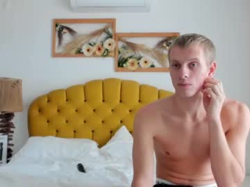 cam couple lyaksi image #3077360