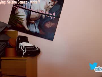 cam girl hollyextra image #2019612