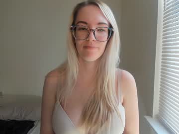 cam girl mariah95 image #1107178