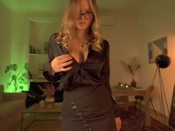 cam girl thelawofattraction image #396427