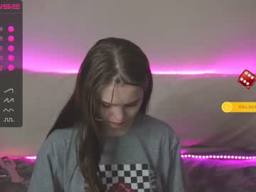 cam girl dainty_bit image #2134131