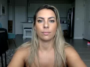 cam girl ariannakartel image #2363611