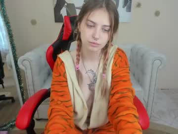 cam girl kaleriaminx image #3377382