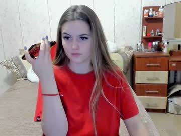 cam girl emmika_ image #3120583