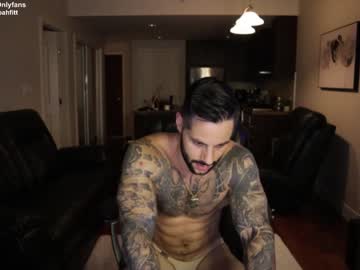 cam man noahfitt image #2431484