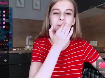 cam girl mila_cuteee image #655989