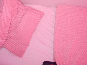 cam girl aveksmr image #3281943