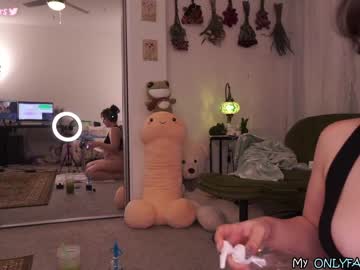 cam girl evelynpiers image #3876897