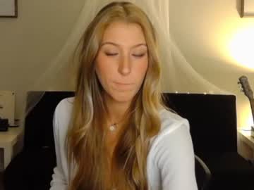 cam girl addisonvodka image #570410