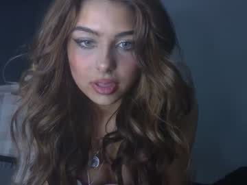 cam girl saraellison image #3983267