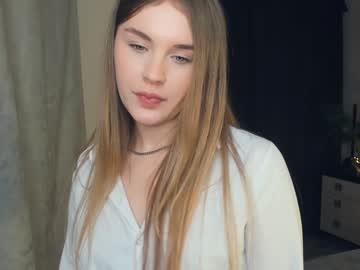 cam girl sheenaeast image #4043265