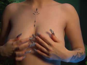 cam girl yours_lola image #1313862