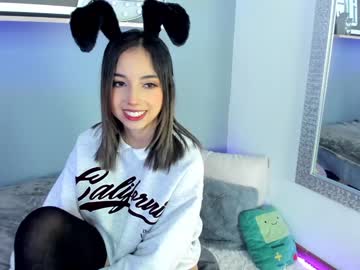 cam girl saschaholmen image #2893421